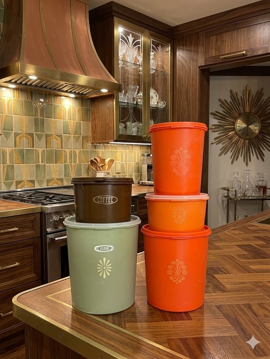Tupperware Other - Vintage Tupperware Multi-Color Canisters - 5 Piece Mismatched Set